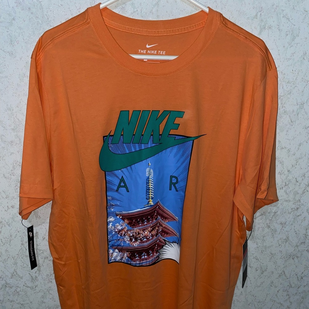 Nike t-shirt